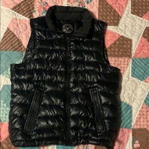 Black puffer vest